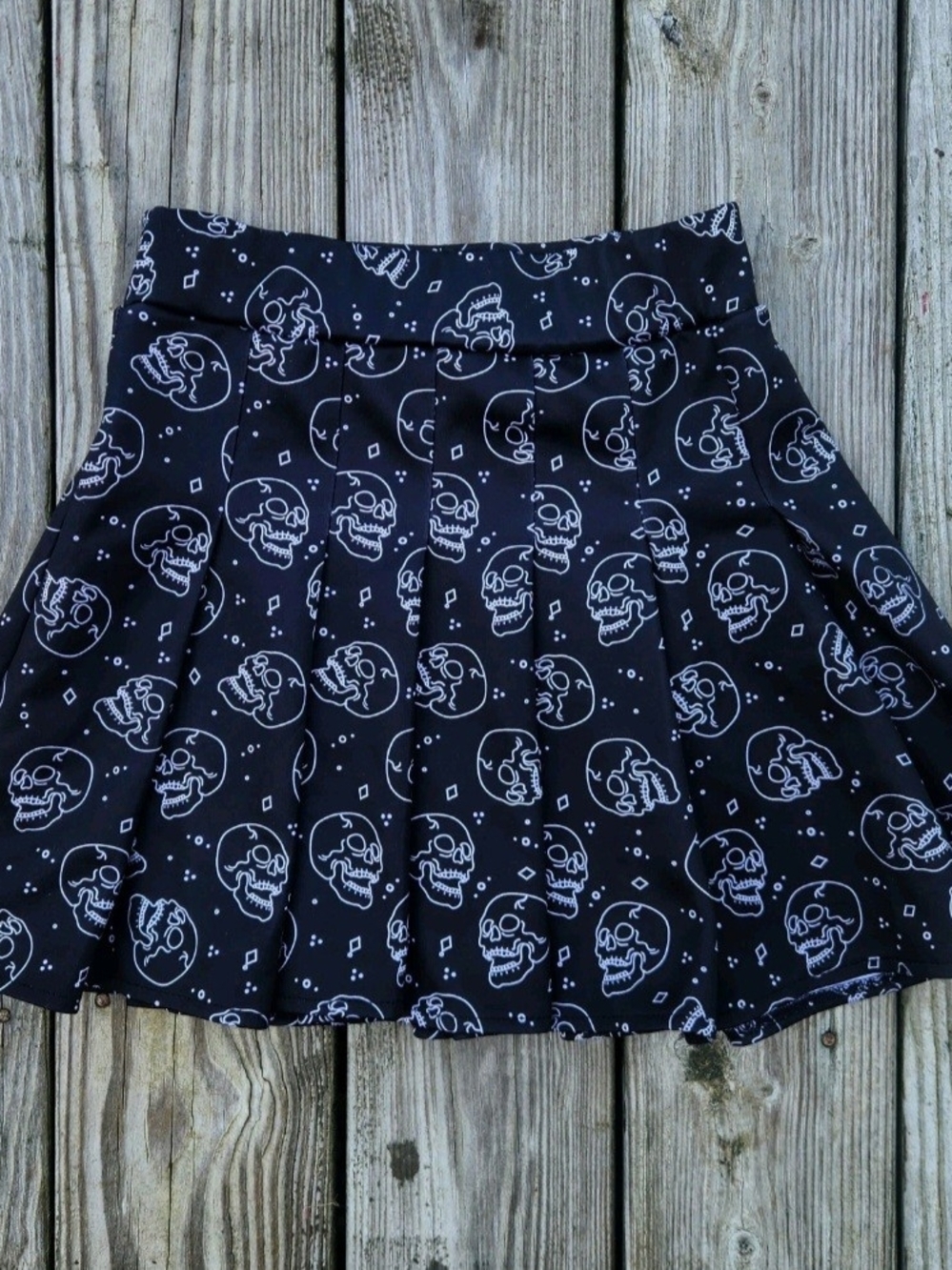 Body Rage Pleated Skull Mini Skirt